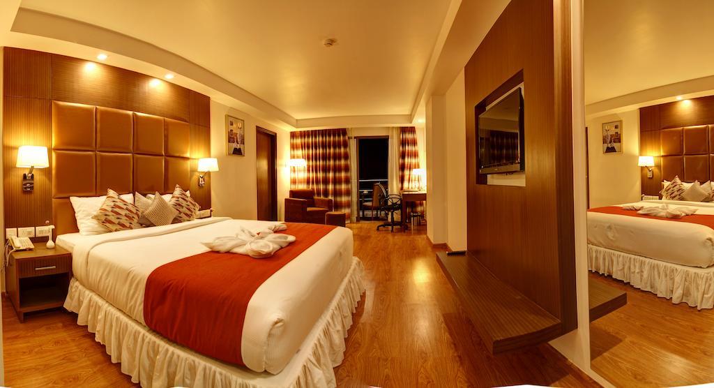 The Atrium Boutique Hotel Mysore Room photo